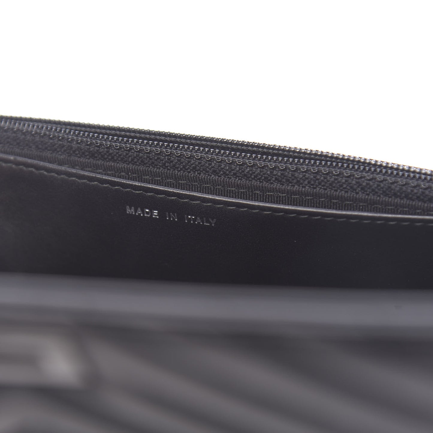 Aged Calfskin Chevron Quilted Reissue Wallet On Chain WOC So Black
