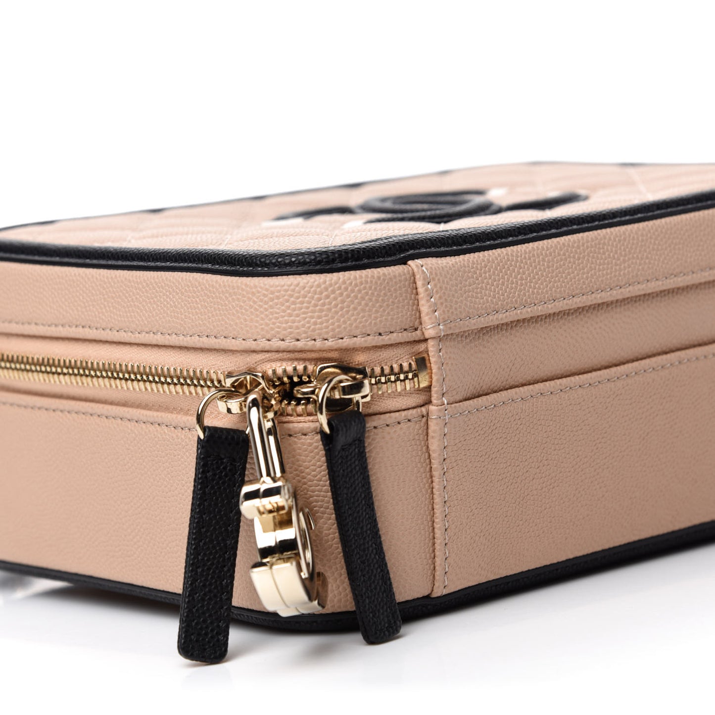 Caviar Quilted Medium CC Filigree Vanity Case Beige Black