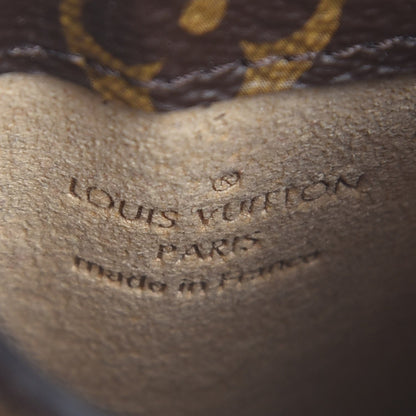 Louis Vuitton Monogram Sunglasses Case MM 6 of 8