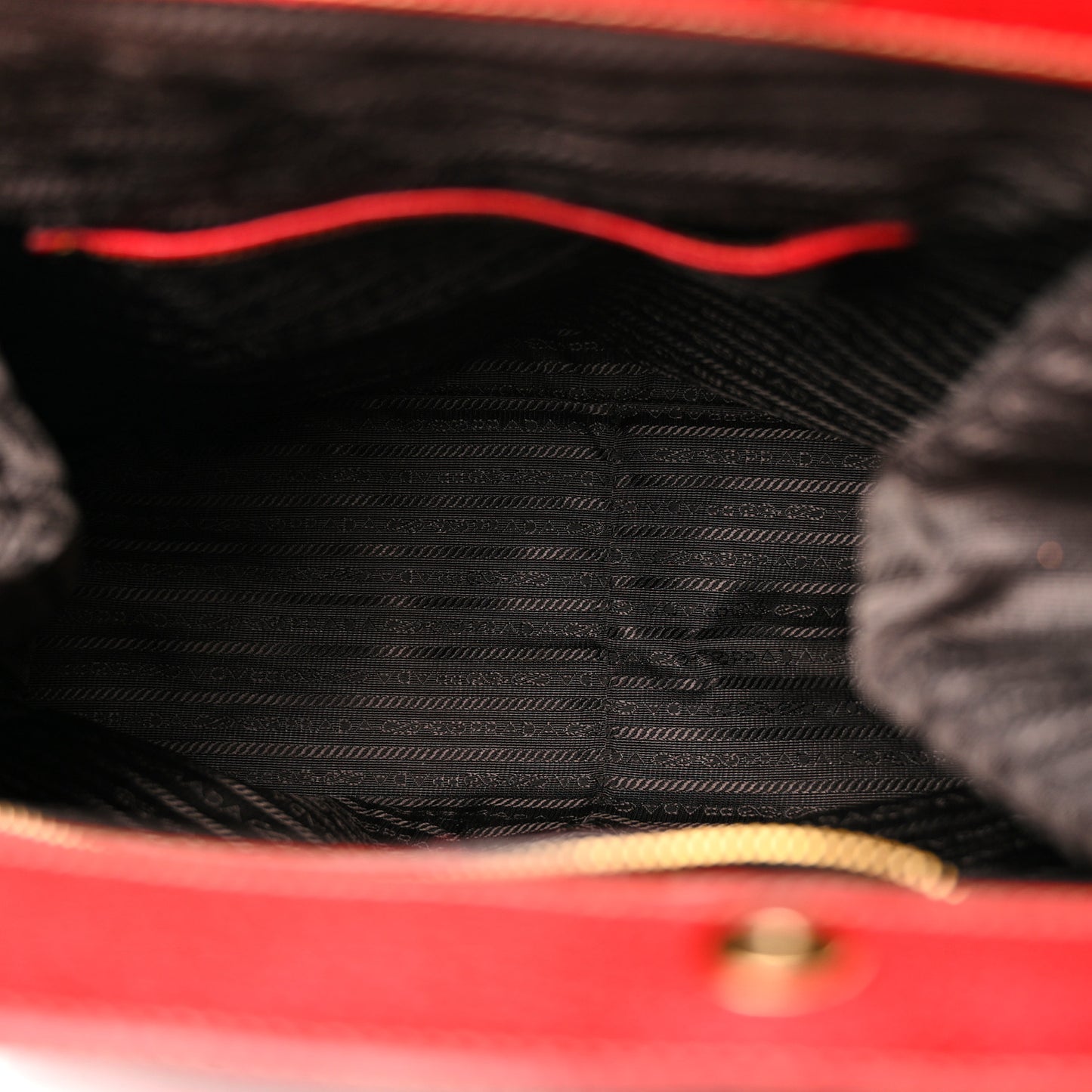 Large Frame Satchel Red