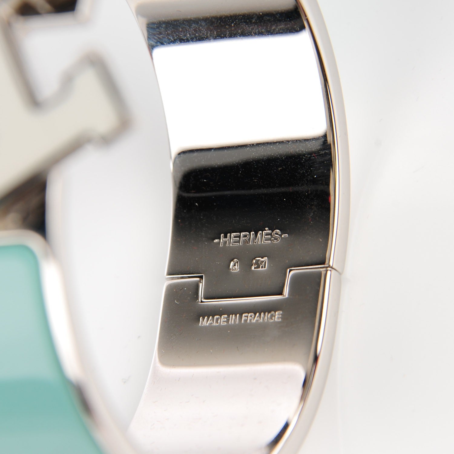 Hermes Enamel Wide Clic Clac H Bracelet PM Lagon Blanc 5 of 6