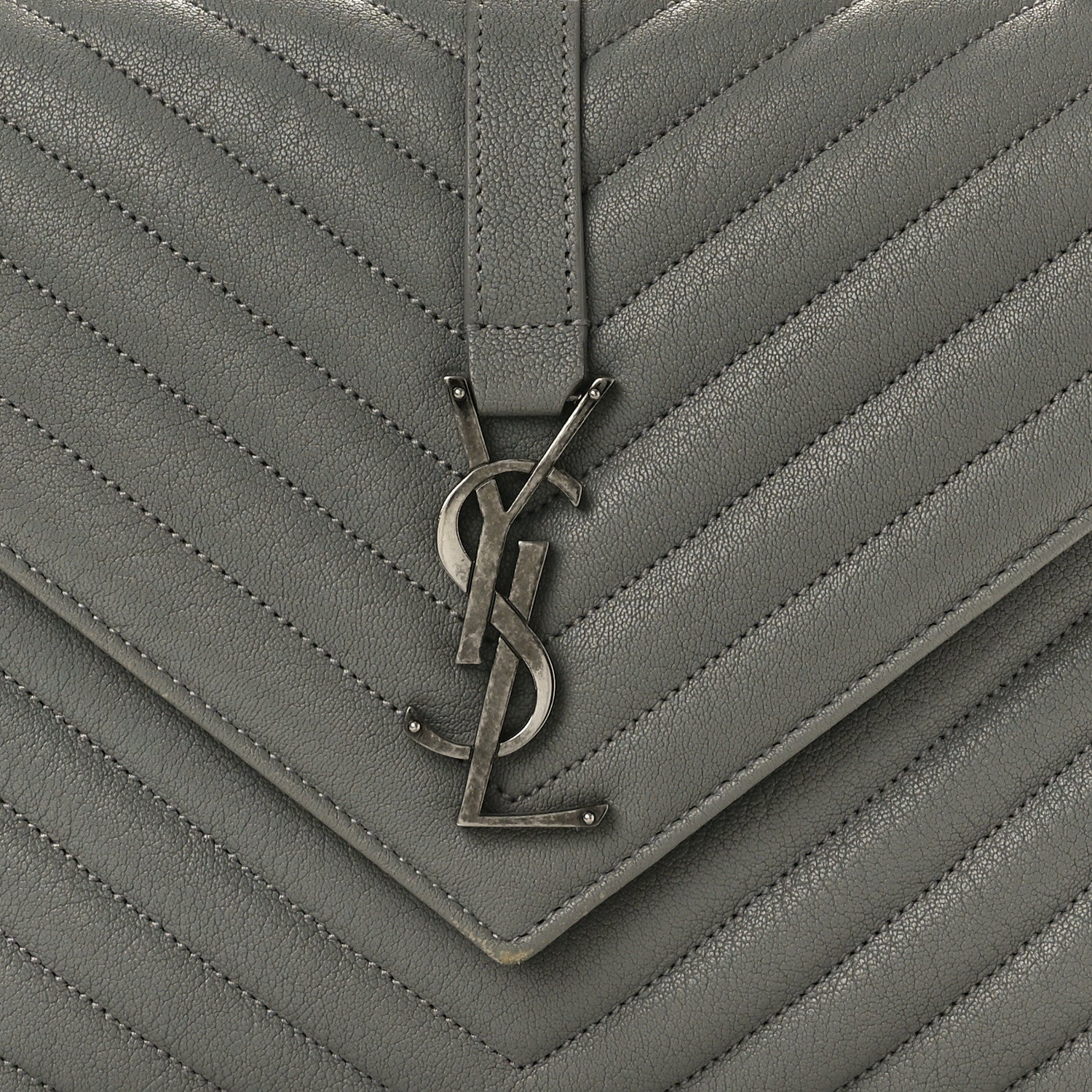 Saint Laurent Sheepskin Matelasse Chevron Monogram Medium College Bag New Stone Grey 9 of 15