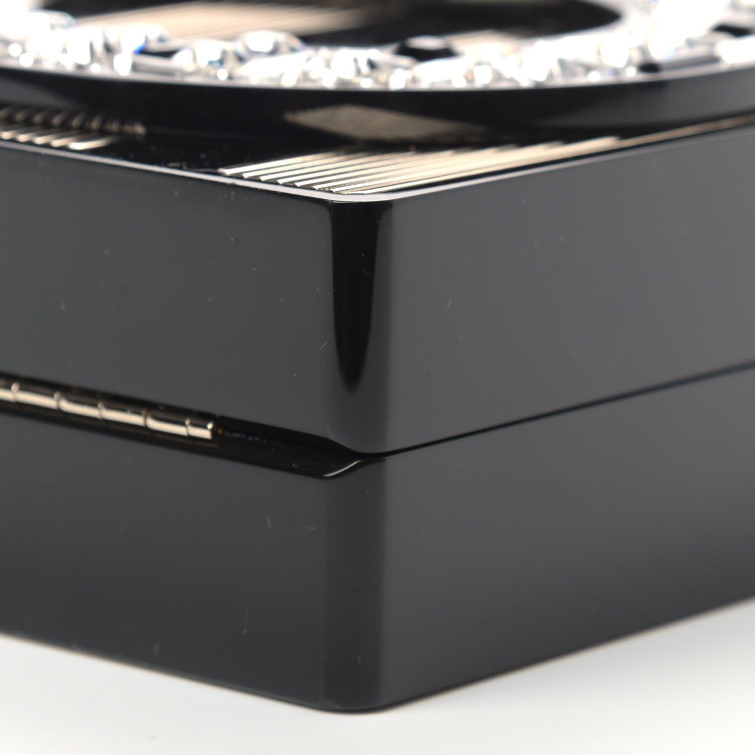 Chanel Plexiglass Strass N°5 Minaudière Black Gold 8 of 8