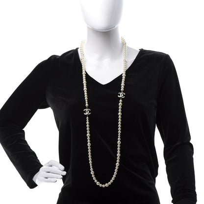 Chanel Pearl CC Long Necklace Gold 2 of 6