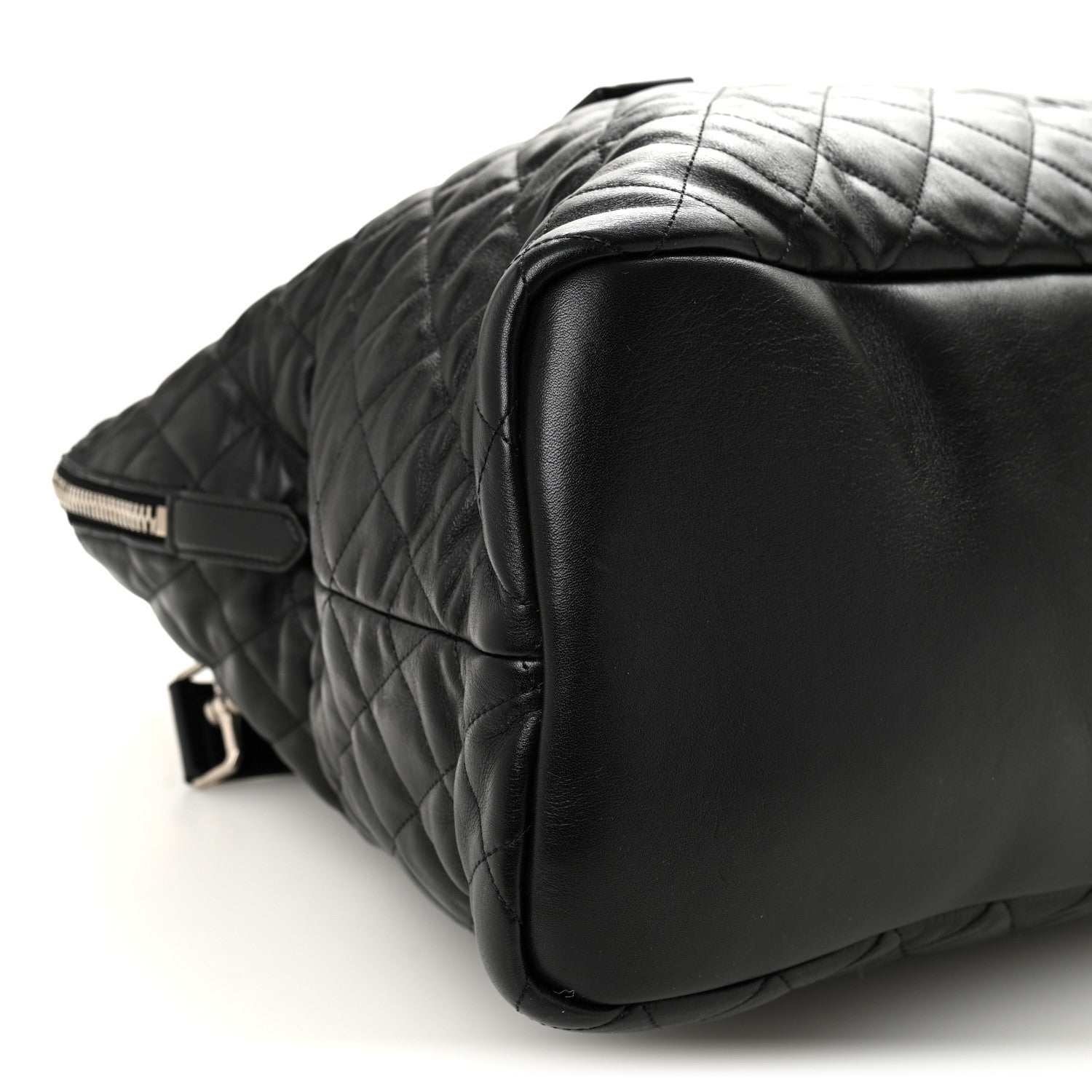 Saint Laurent Calfskin Quilted ES Giant Travel Bag Black 8 of 9