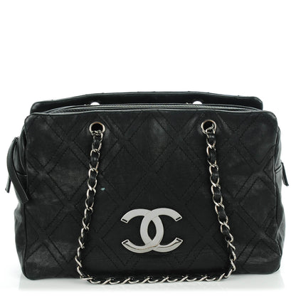 Chanel Calfskin Large Diamond Stitch Tote Black 1 of 7