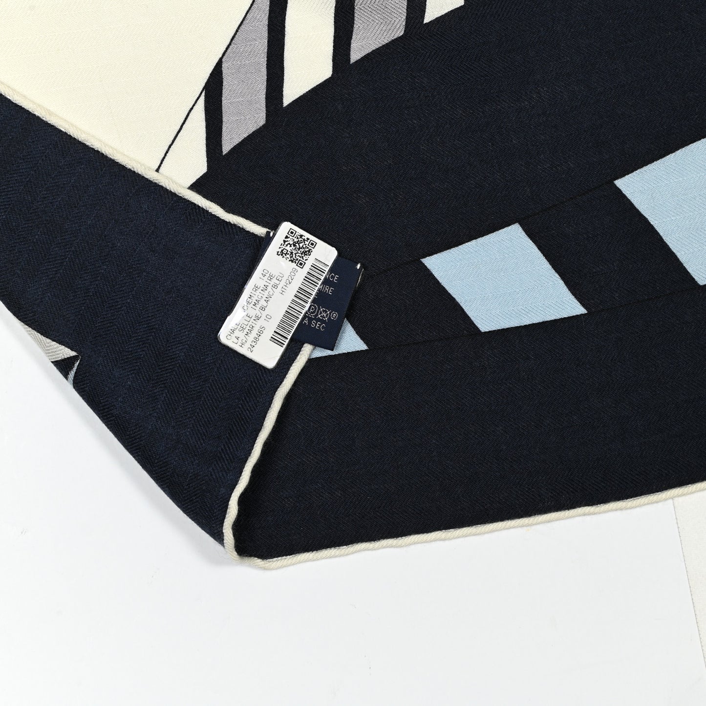 Cashmere Silk La Selle Imaginaire Shawl 140 Marine White