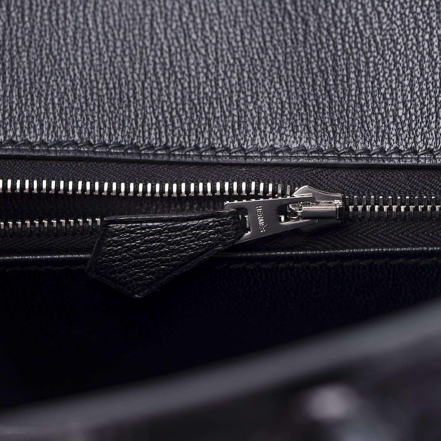 Hermes Shiny Niloticus Crocodile Birkin 25 Black 19 of 37