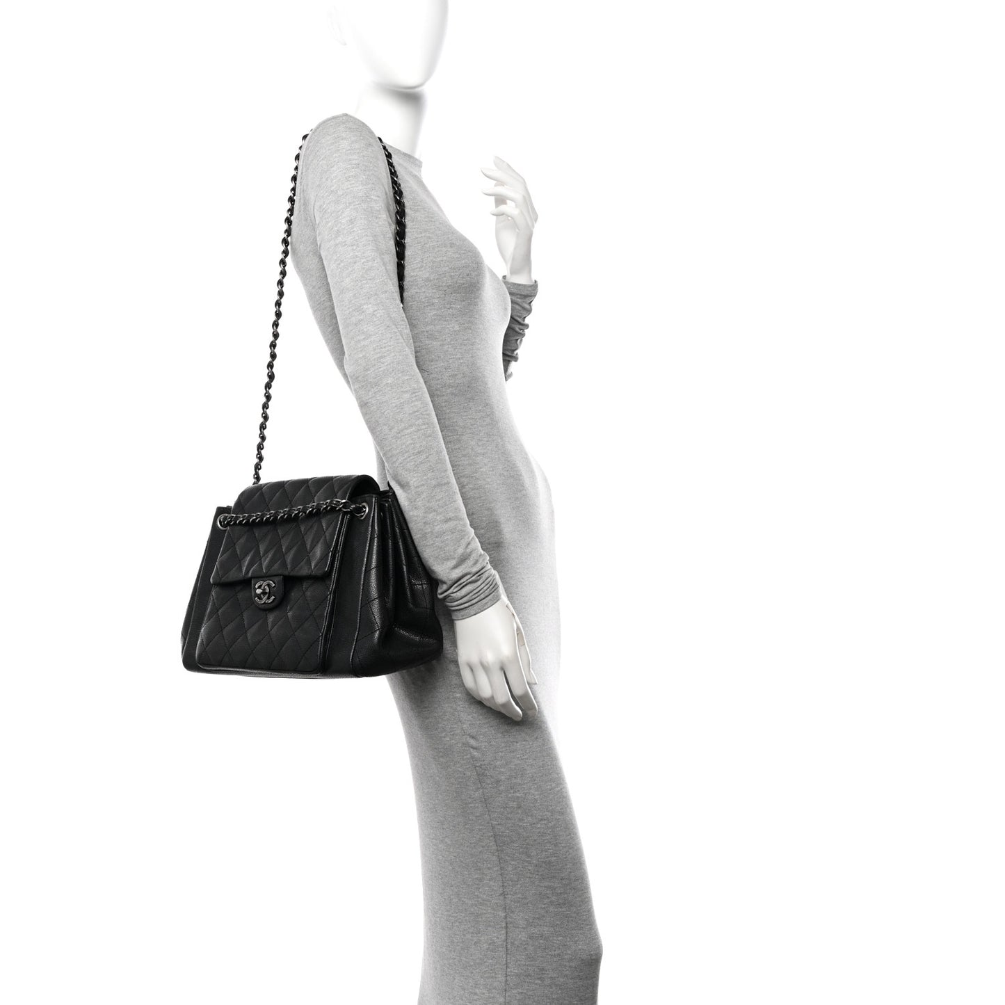 Caviar Quilted CC Accordion Shopping Bag Black