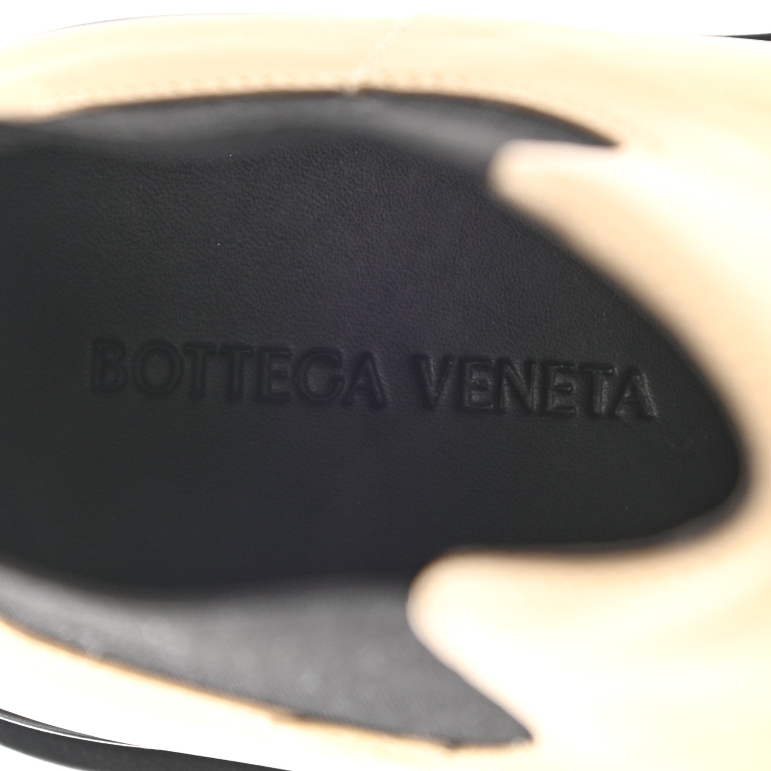Bottega Veneta Calfskin The Lug Chelsea 55mm Cropped Boots 37 Cane Sugar 7 of 9