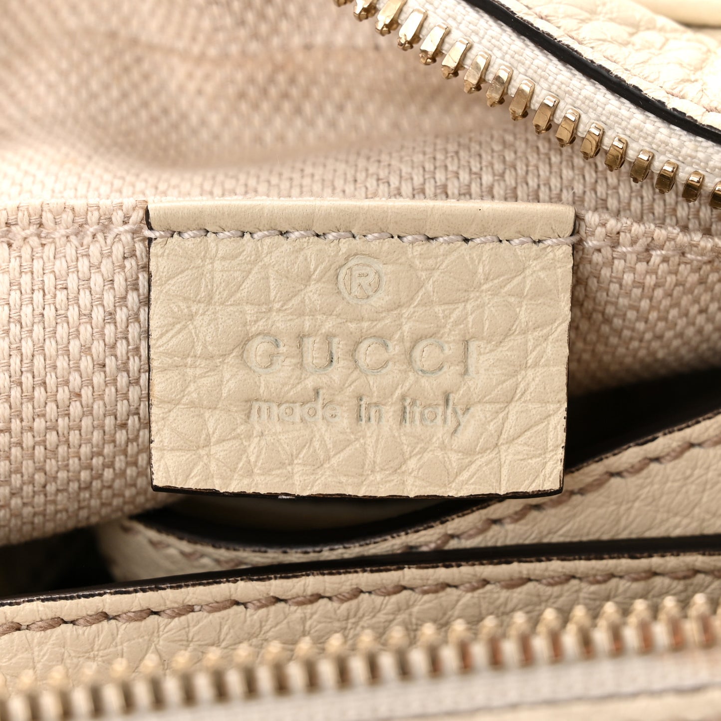 Pebbled Calfskin Small Soho Disco Bag Off White