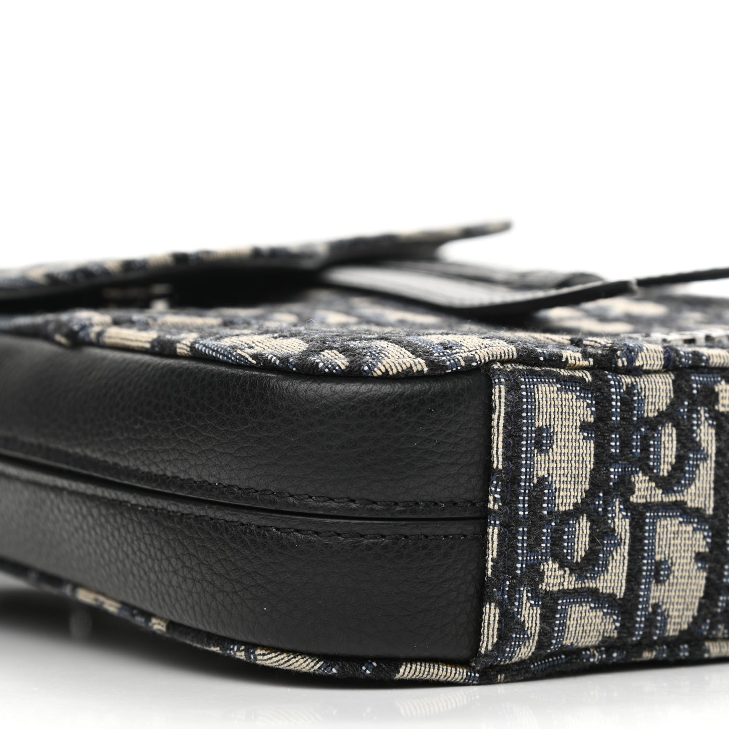 Oblique Saddle Pouch Blue