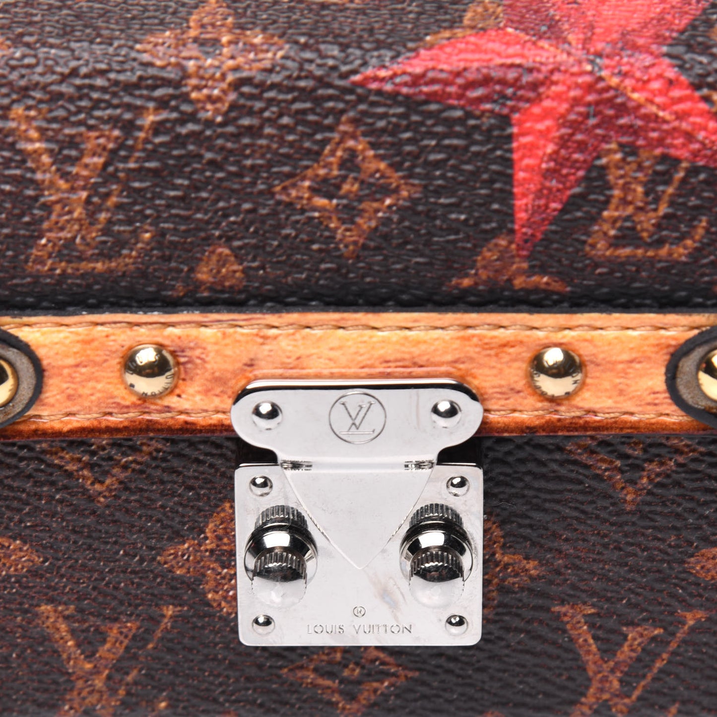 Monogram Essential Time Trunk