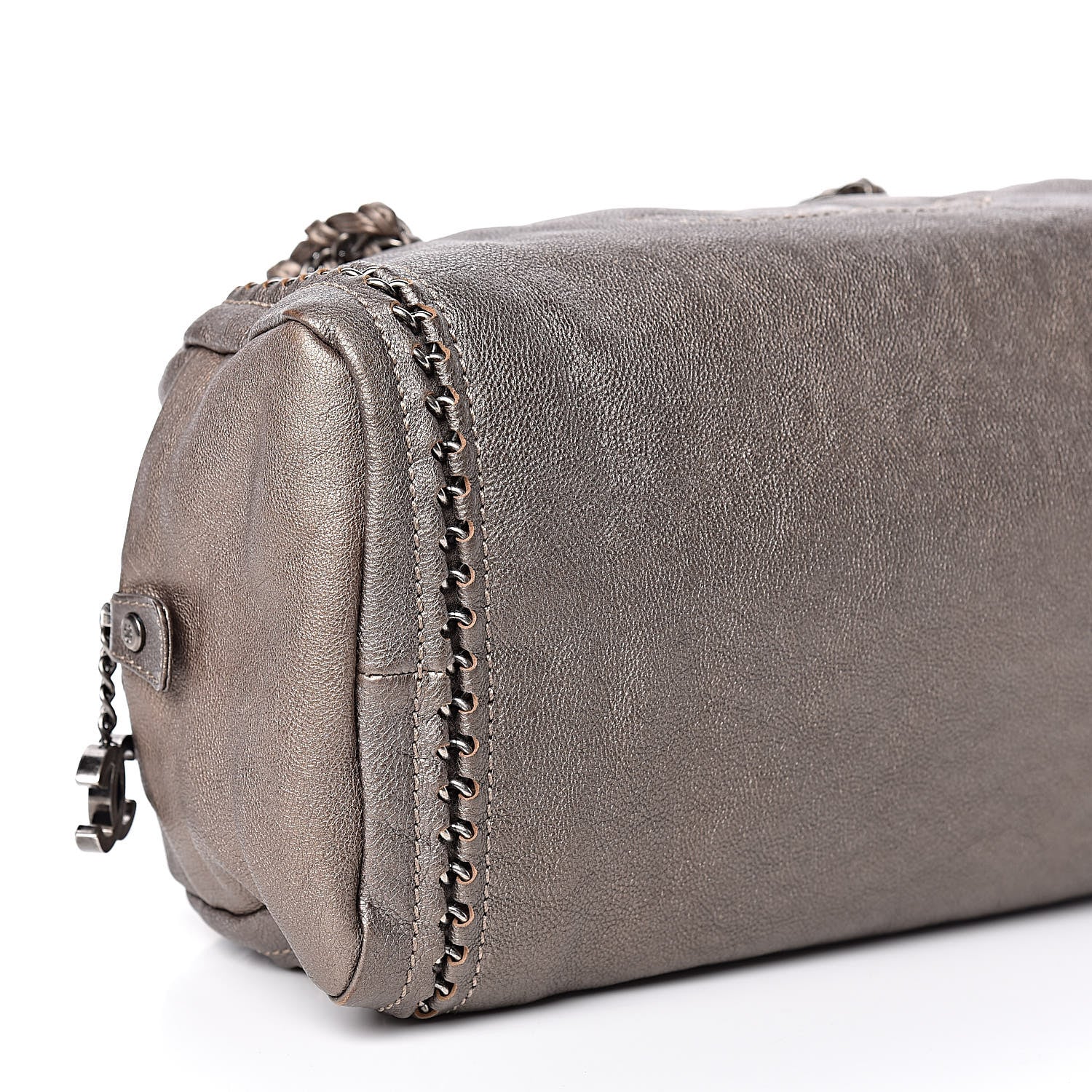 Chanel Smooth Calfskin Medium Luxe Ligne Bowler Pewter 9 of 10