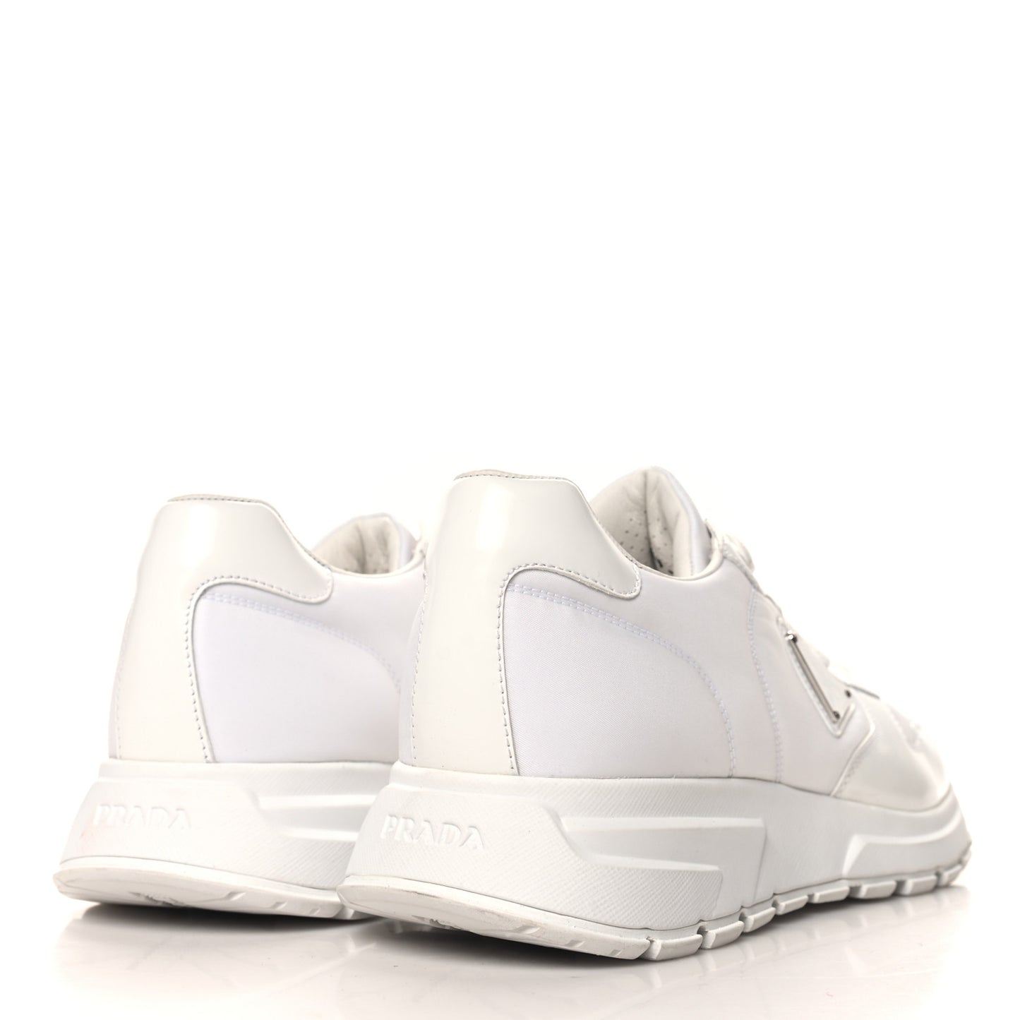 Re-Nylon Spazzolato Triangle Mens Prax 01 45mm Sneakers 8 White