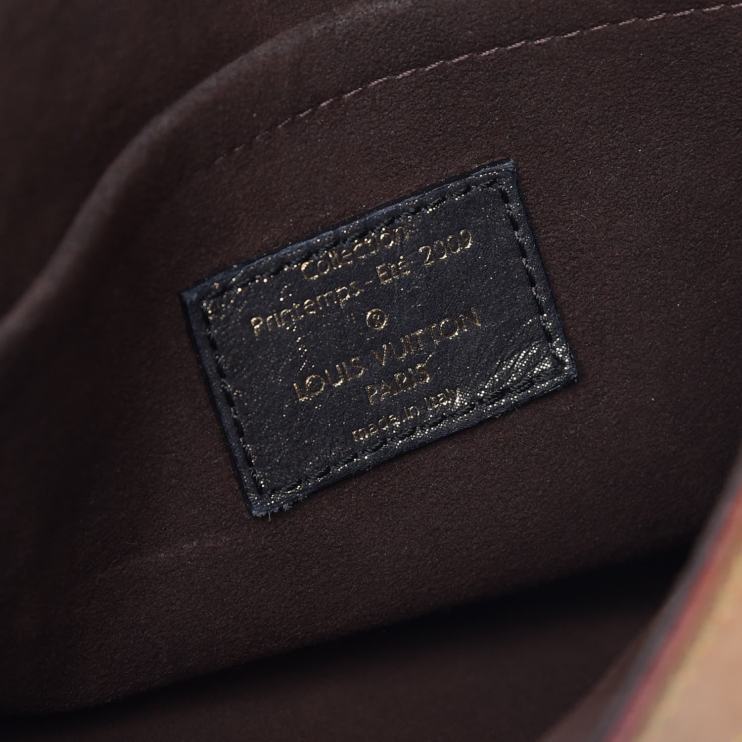 Louis Vuitton Monogram Kalahari GM 7 of 16