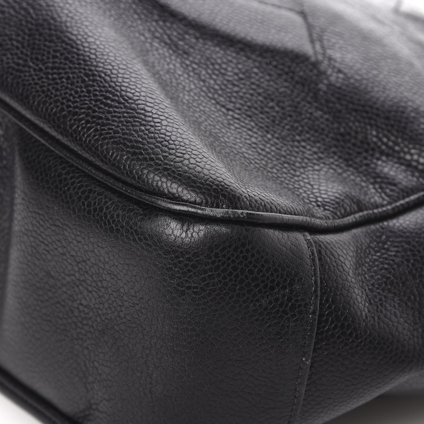 Caviar CC Zip Top Shoulder Bag Black