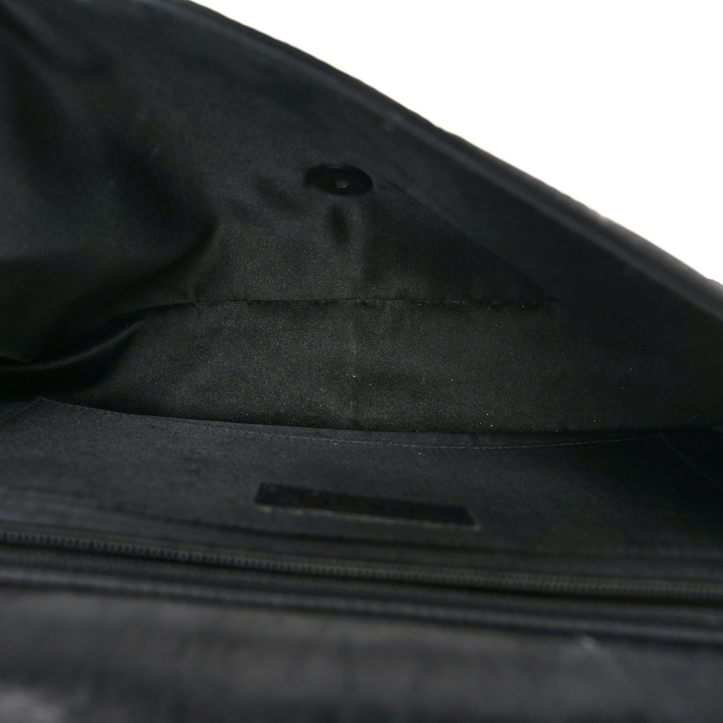 Nylon Medium Travel Flap Black