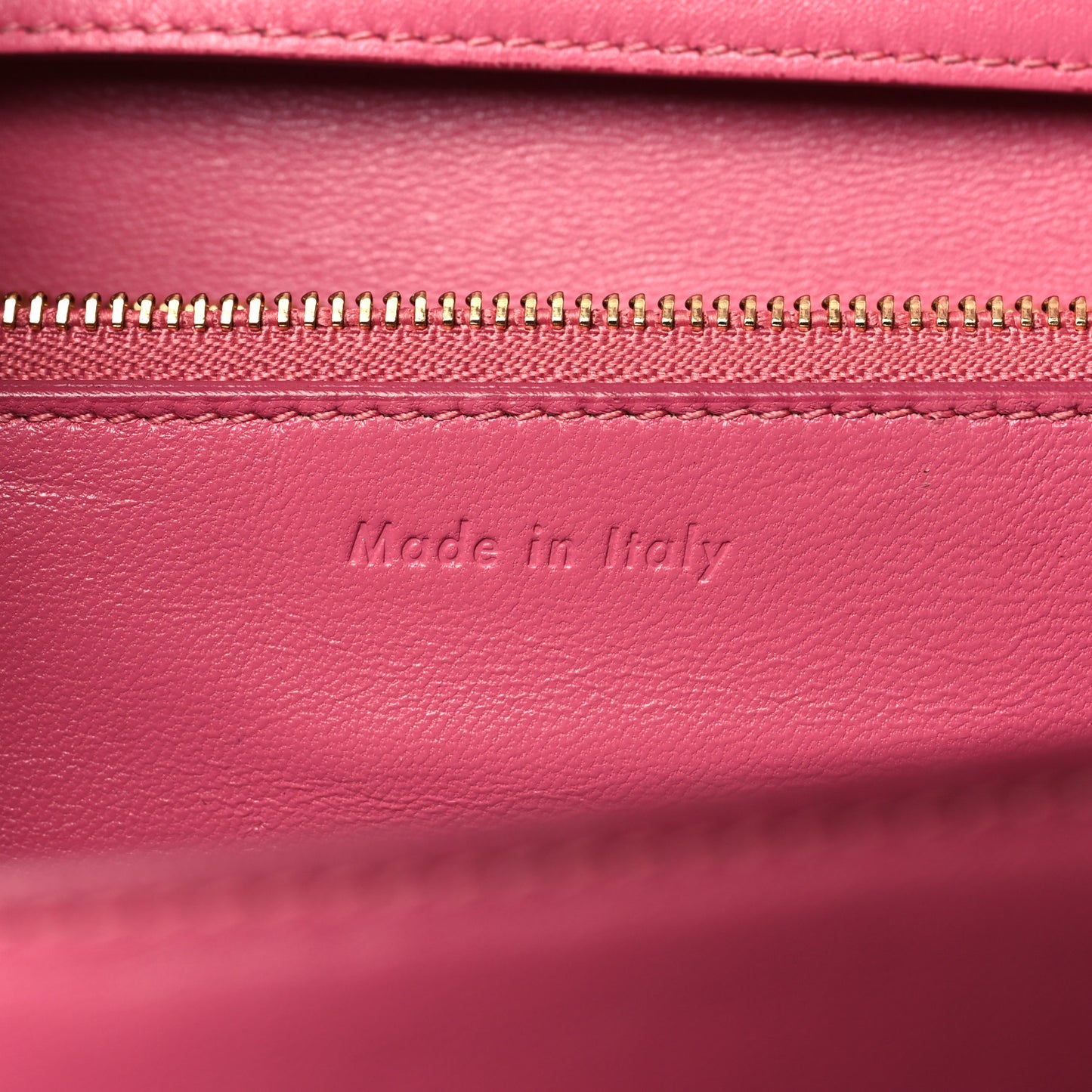 Smooth Calfskin Medium Classic Box Flap Bag Pink