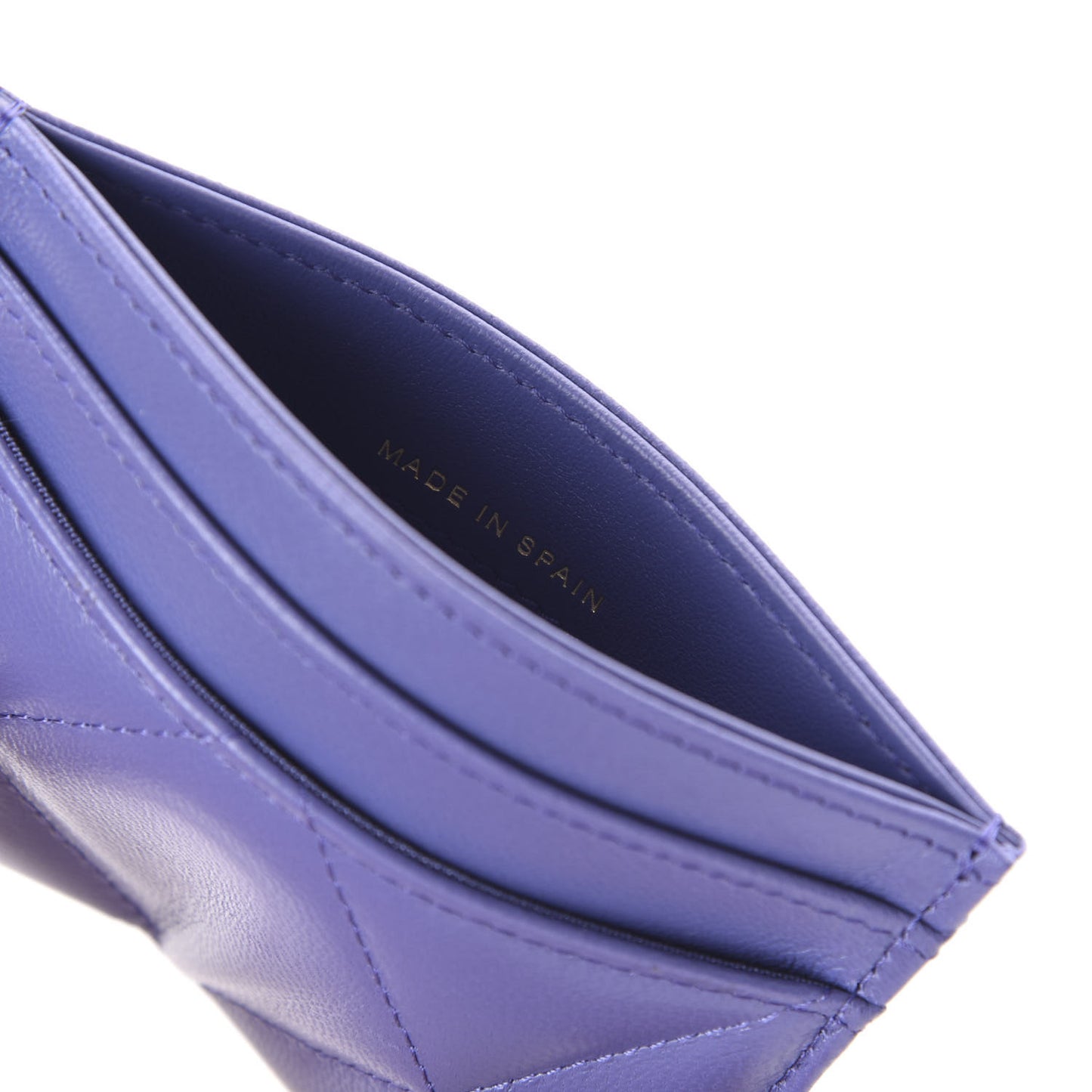 Shiny Goatskin Quilted 19 Card Holder Purple