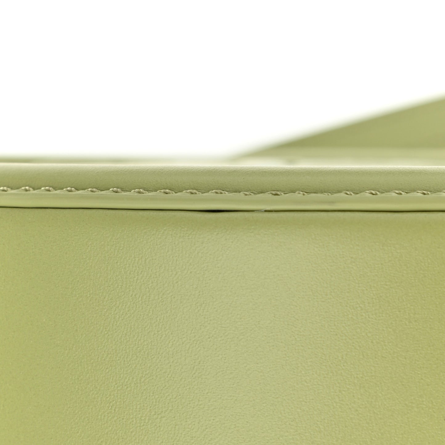 Smooth Calfskin Cuir Small Triomphe Oval Purse Crossbody Light Jade