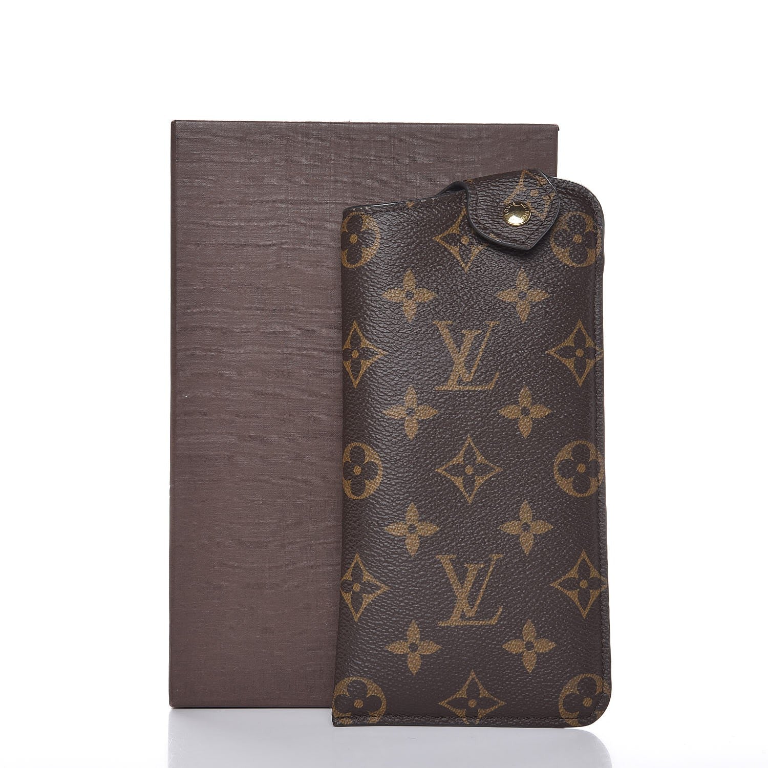 Louis Vuitton Monogram Sunglasses Case MM 7 of 7