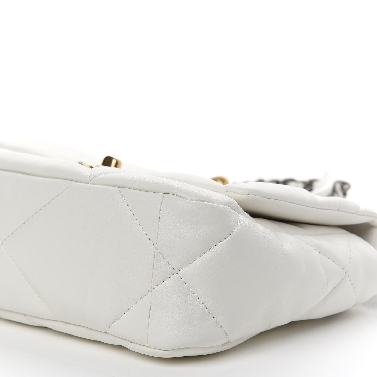 Goatskin Quilted Medium Chanel 19 Flap White