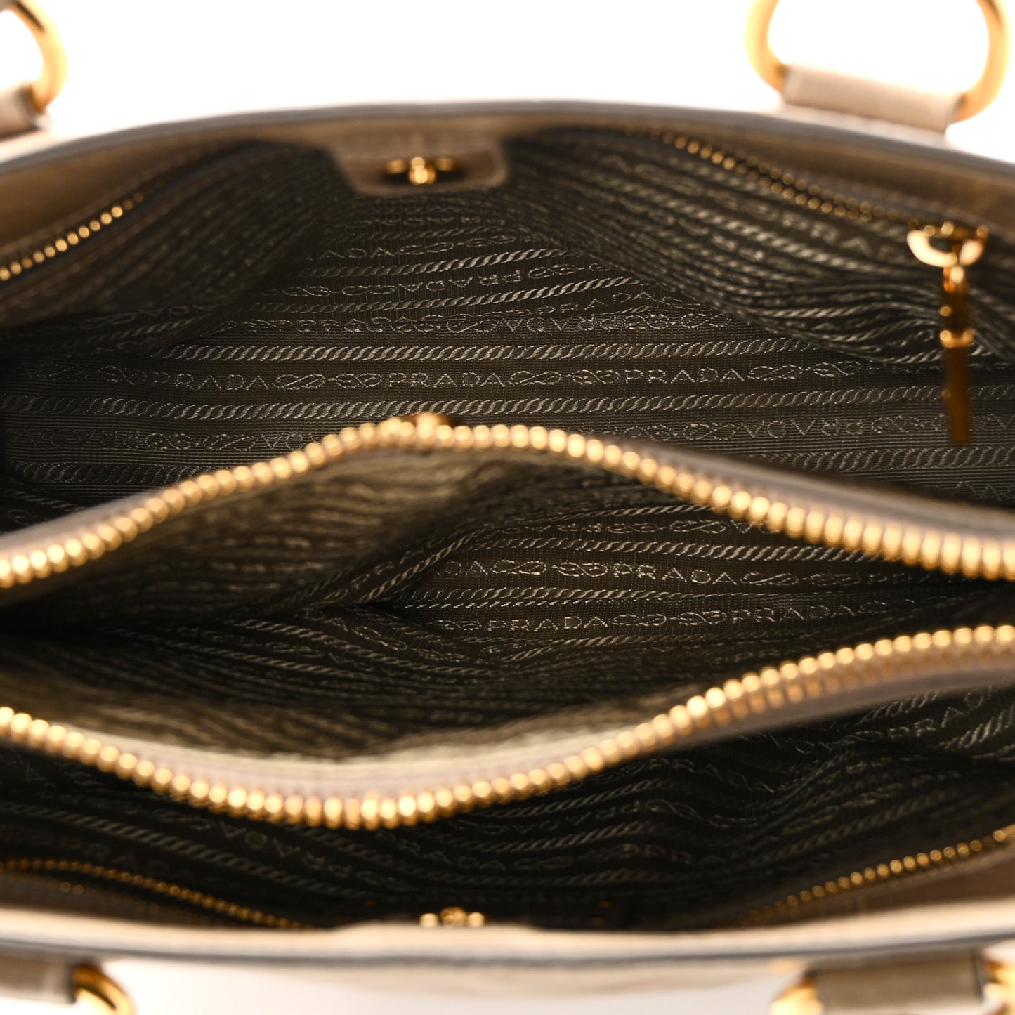 Vitello Shine Shopping Satchel Pomice