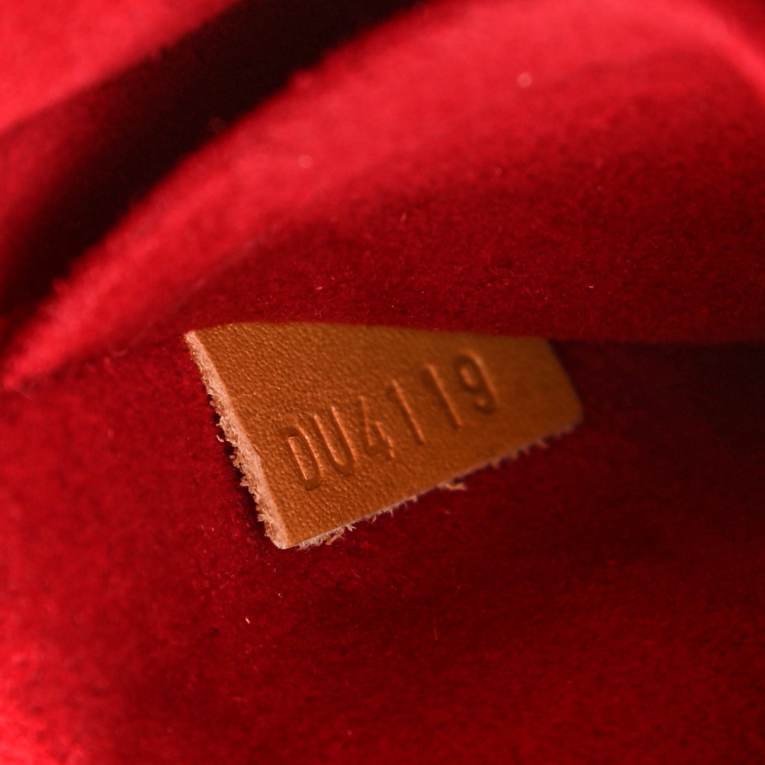 Louis Vuitton Monogram Tambourin 6 of 8
