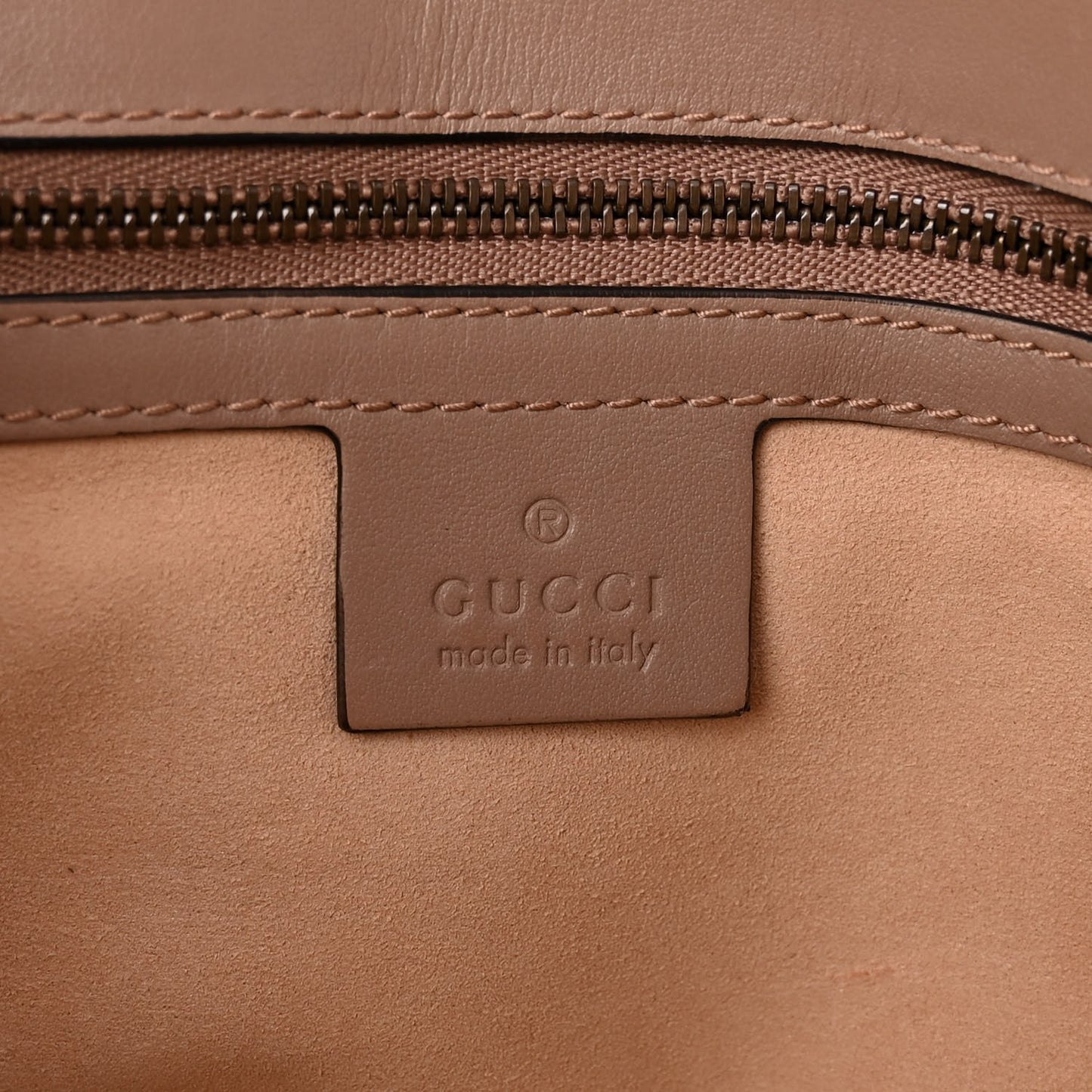 Calfskin Matelasse Small GG Marmont Shoulder Bag Porcelain Rose