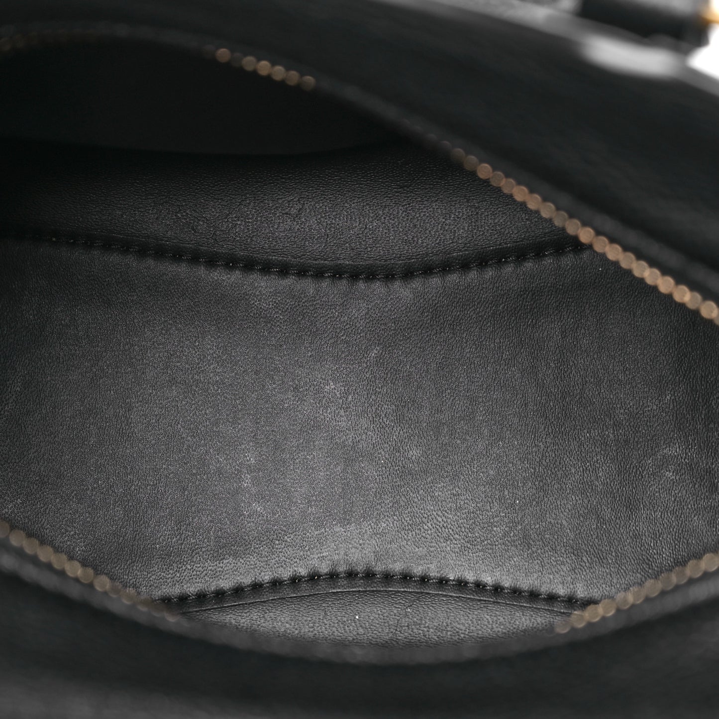 Grained Calfskin Neo Classic Gold Hardware Mini City Black