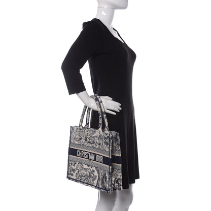 Christian Dior Canvas Embroidered Medium Dioriviera Toile De Jouy Book Tote Blue 2 of 11