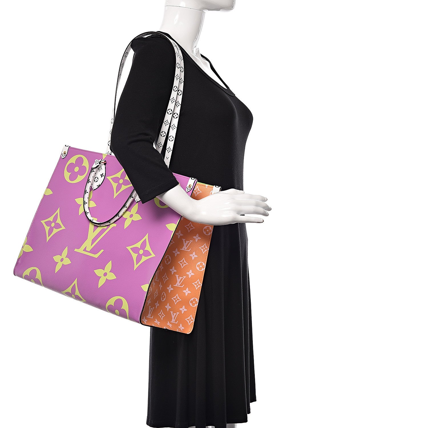 Louis Vuitton Monogram Giant Onthego GM Pink Lilac 2 of 10