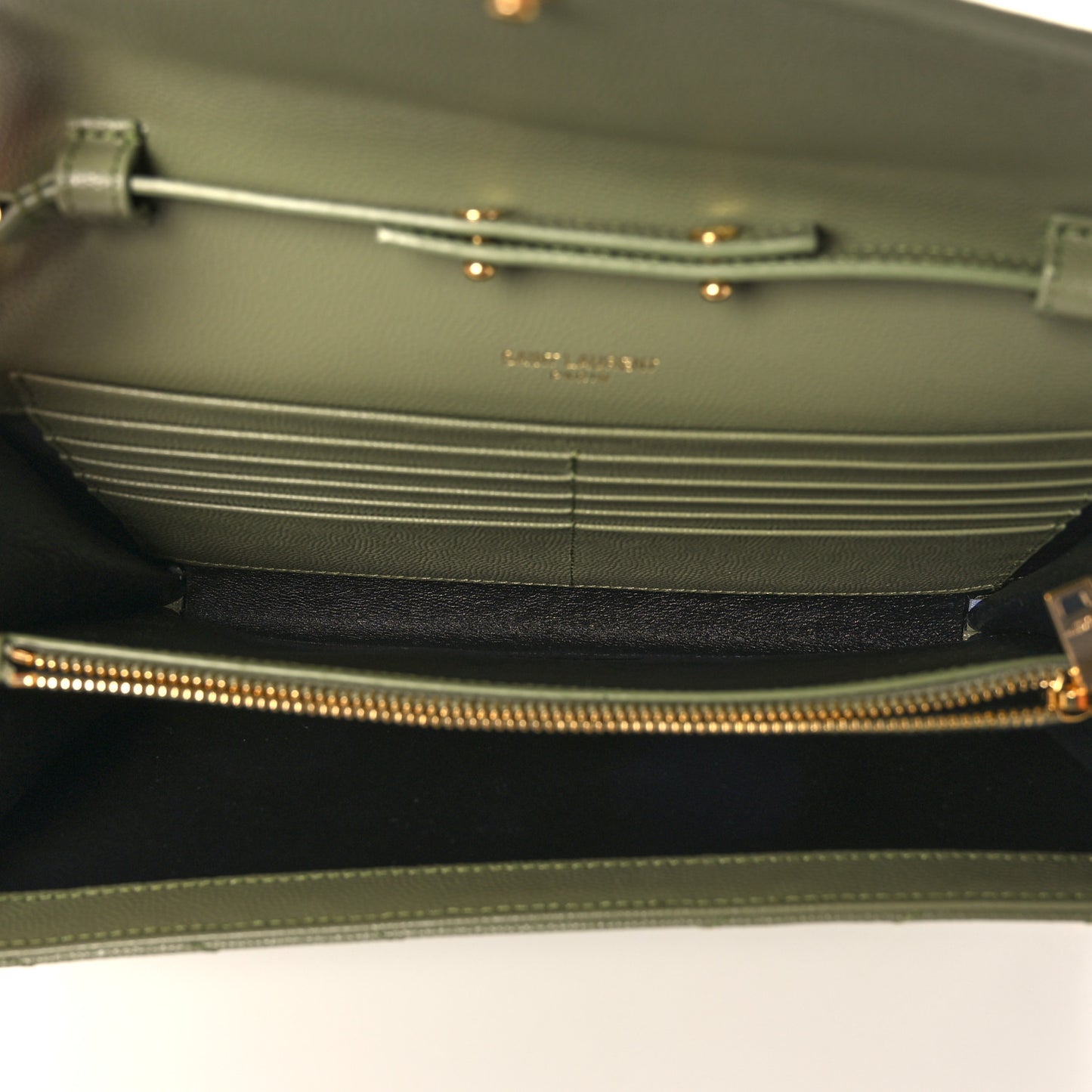 Grain De Poudre Matelasse Chevron Monogram Chain Wallet Vert Kaki