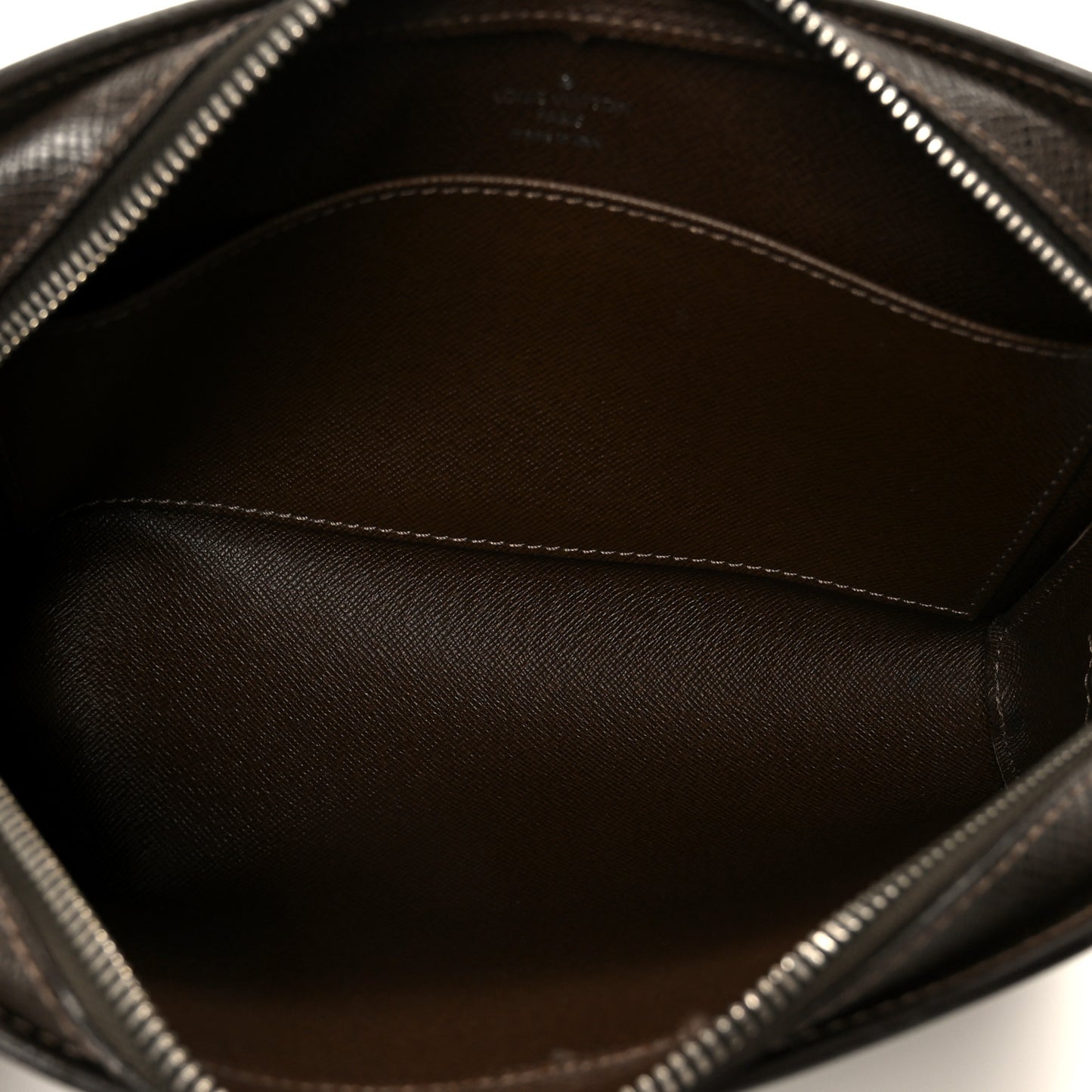 Taiga Baikal Pochette Grizzli