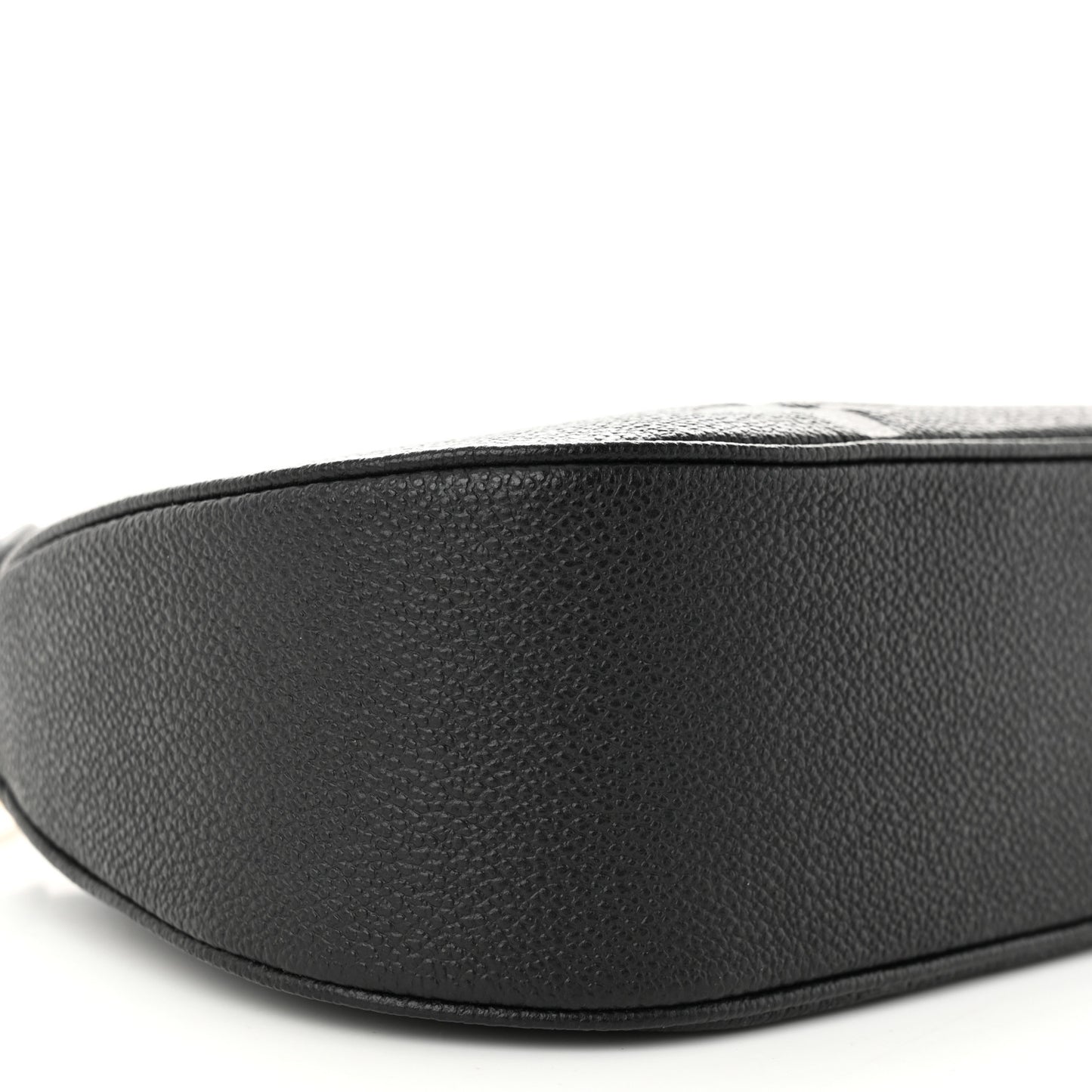Empreinte Monogram Giant Bagatelle NM Black