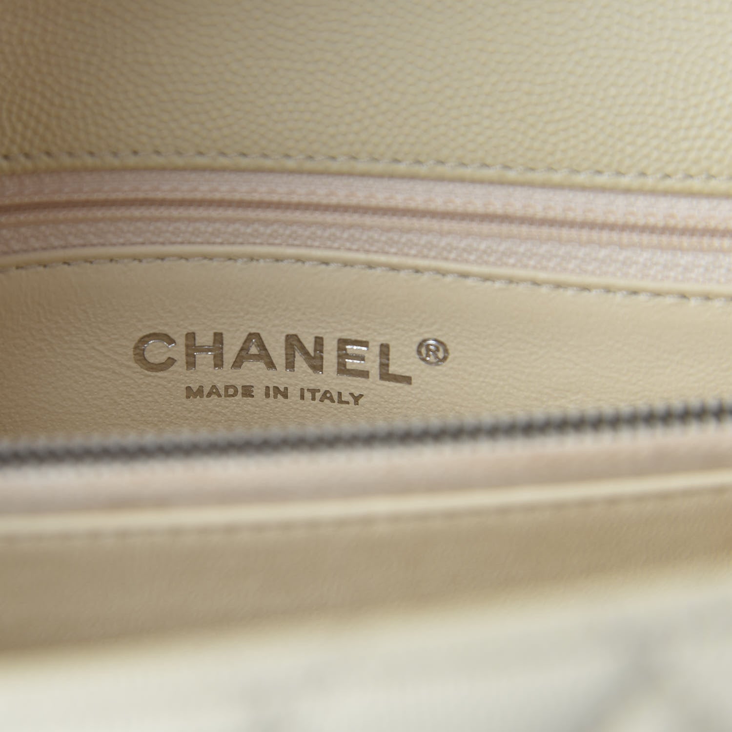 Chanel Caviar Lizard Quilted Medium Coco Handle Flap White 8 of 12