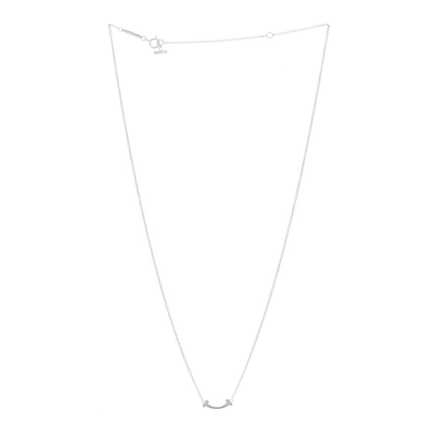 18K White Gold Mini T Smile Pendant Necklace