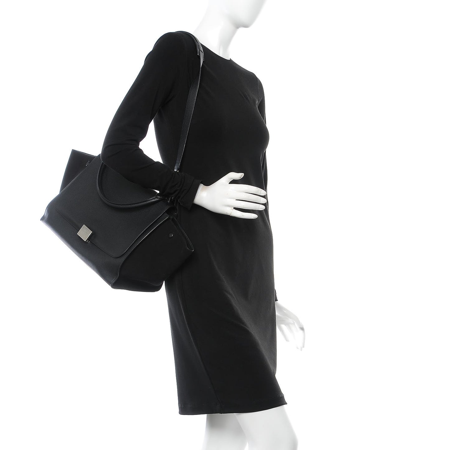 Drummed Calfskin Suede Medium Trapeze Black