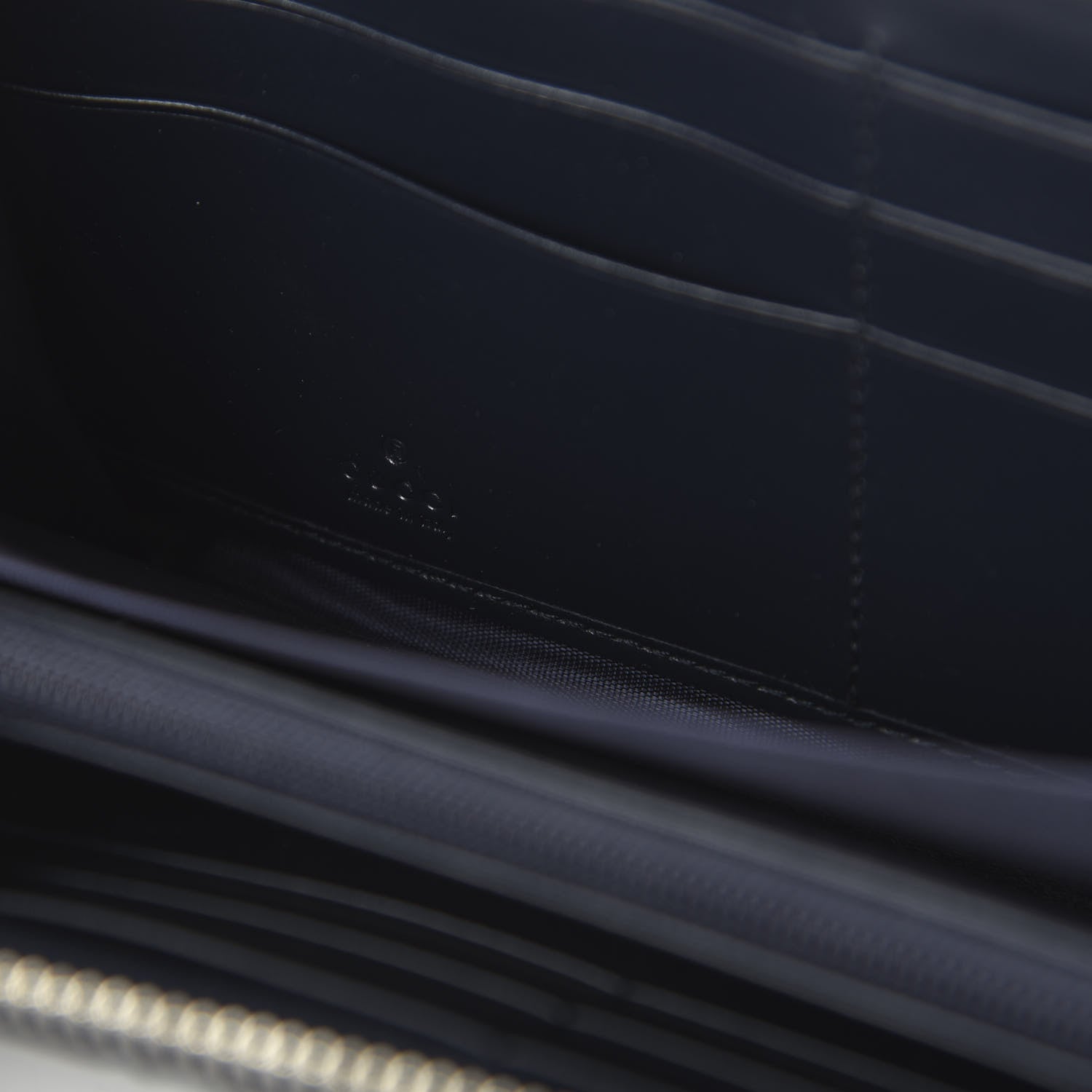 Gucci Guccissima Signature Dorian Zip Around Wallet Blue 8 of 10