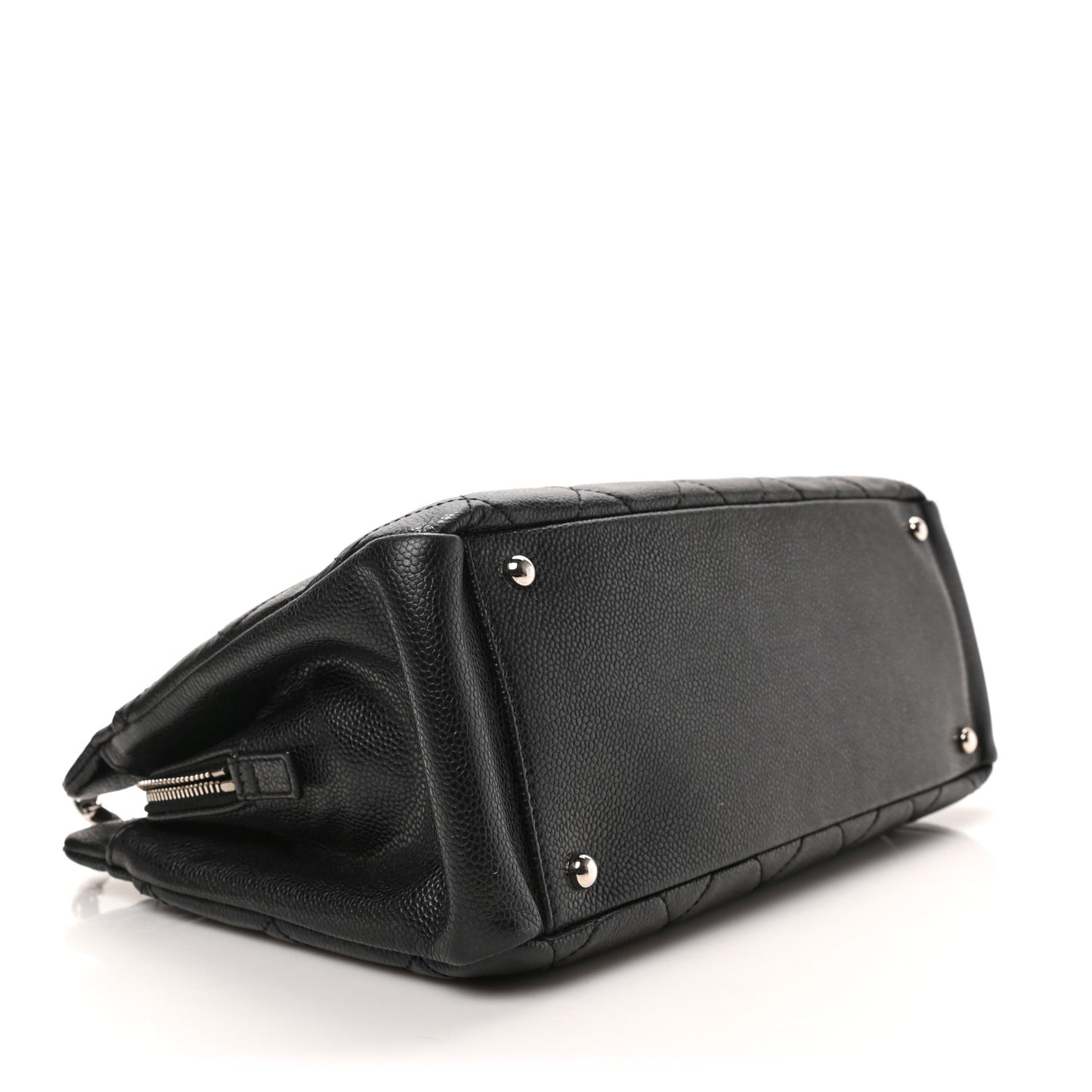 Caviar Quilted CC Timeless Soft Tote Black