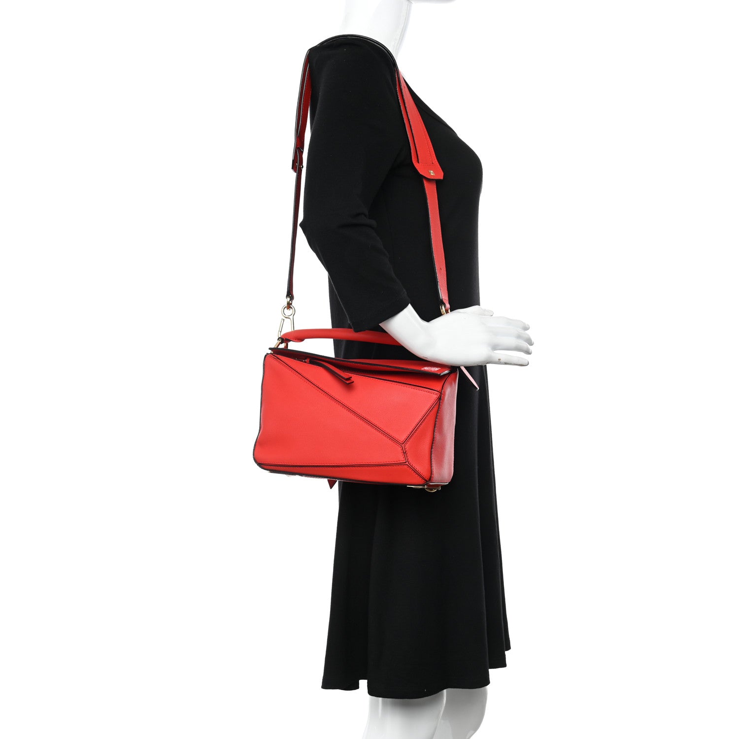 Loewe Calfskin Small Puzzle Bag Scarlet 2 of 12