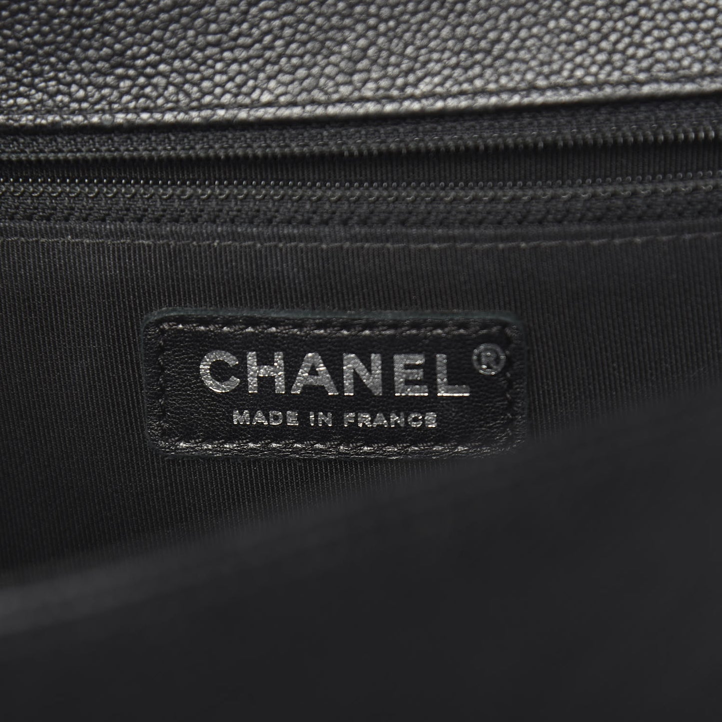 Caviar Quilted Large Boy Flap Black