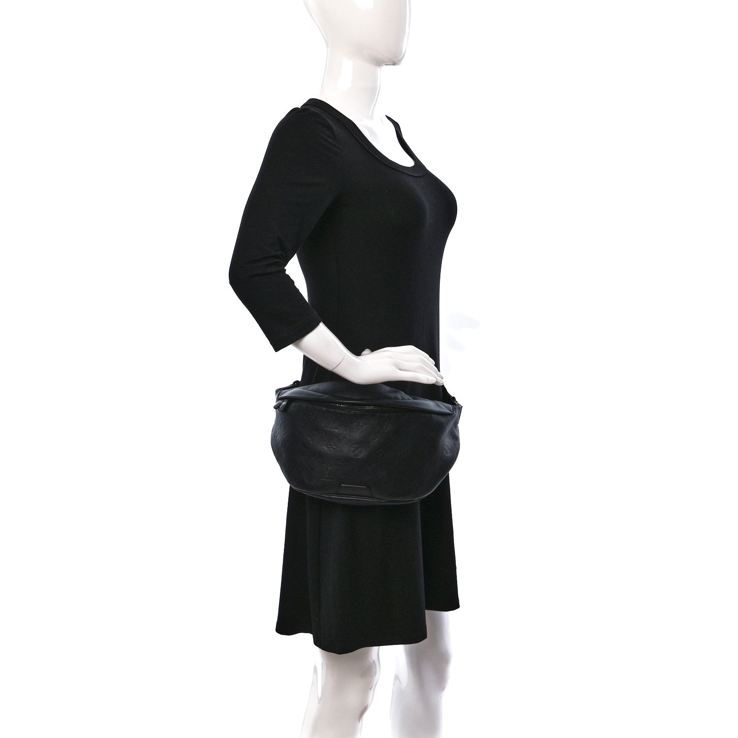Louis Vuitton Calfskin Monogram Shadow Discovery Bumbag Black 2 of 9