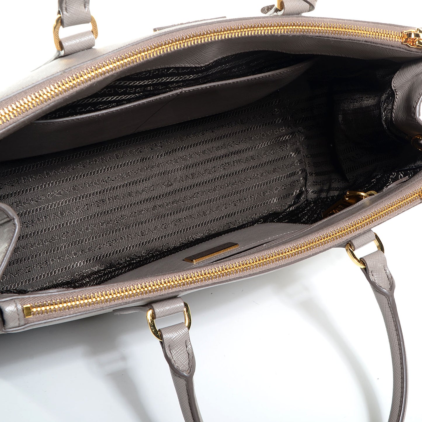 Saffiano Lux Medium Double Zip Tote Argilla