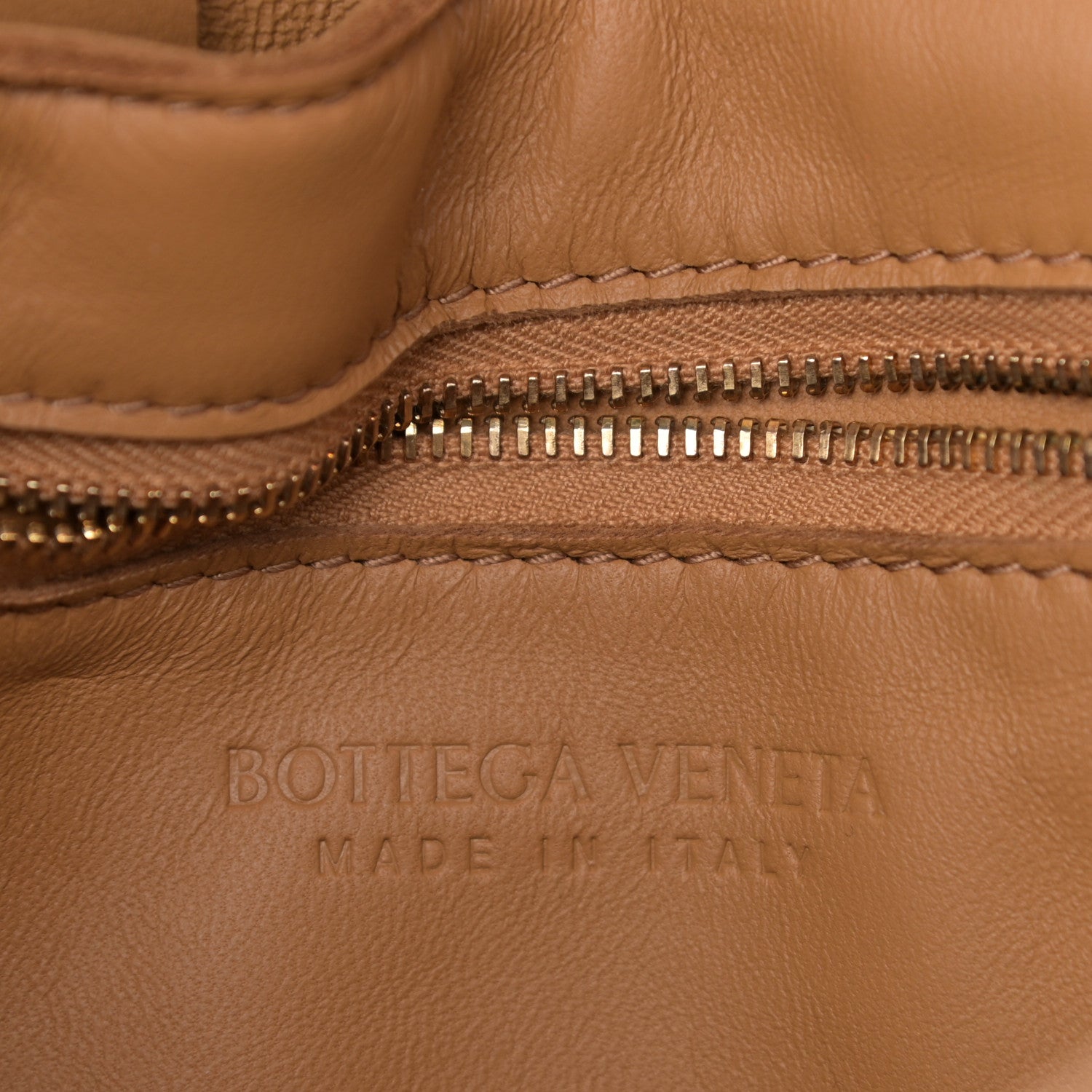 Bottega Veneta Lambskin Maxi Intrecciato Cassette Crossbody Bag Caramel 6 of 10