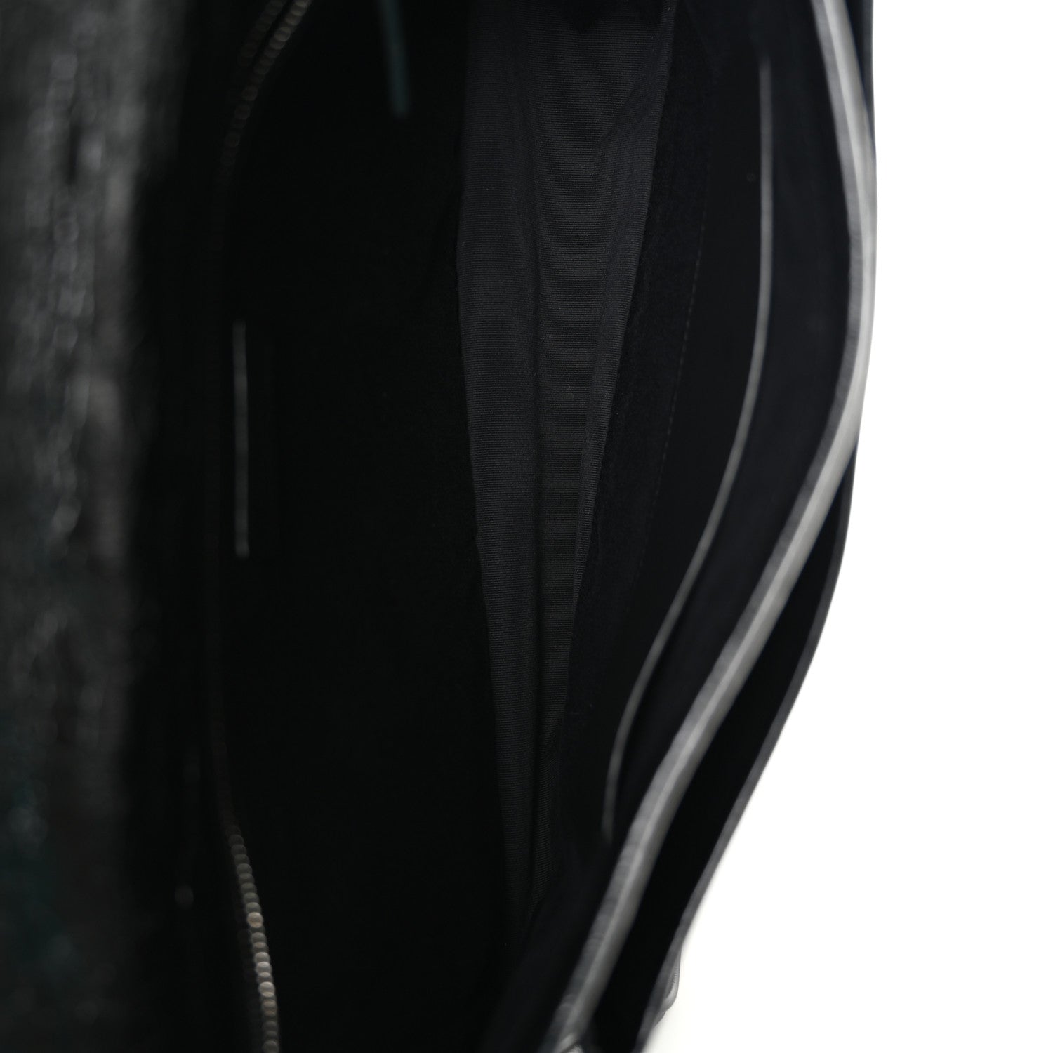 Saint Laurent Crinkled Calfskin Matelasse Monogram Large Niki Chain Satchel Black 5 of 10