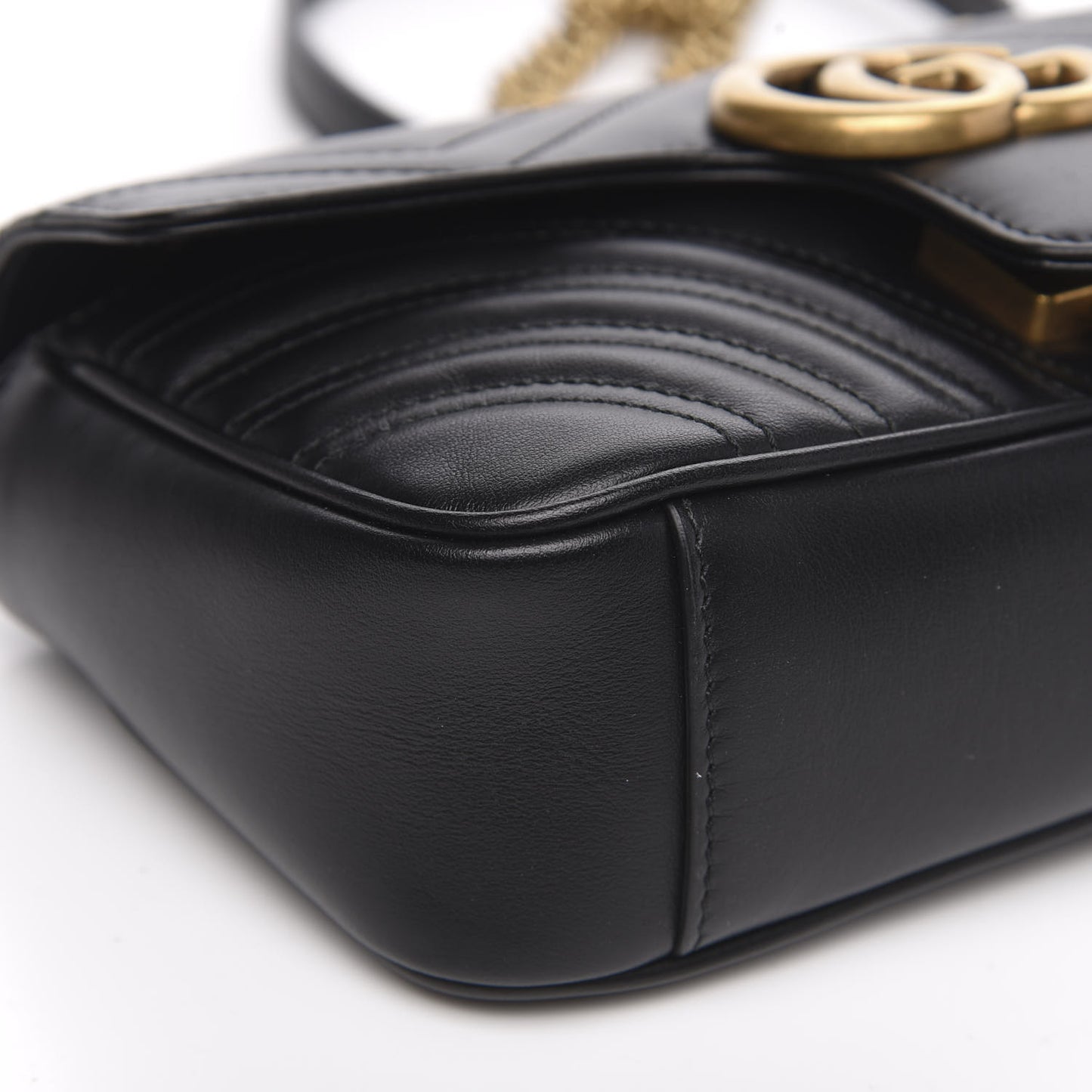 Calfskin Matelasse Mini GG Marmont Shoulder Bag Black