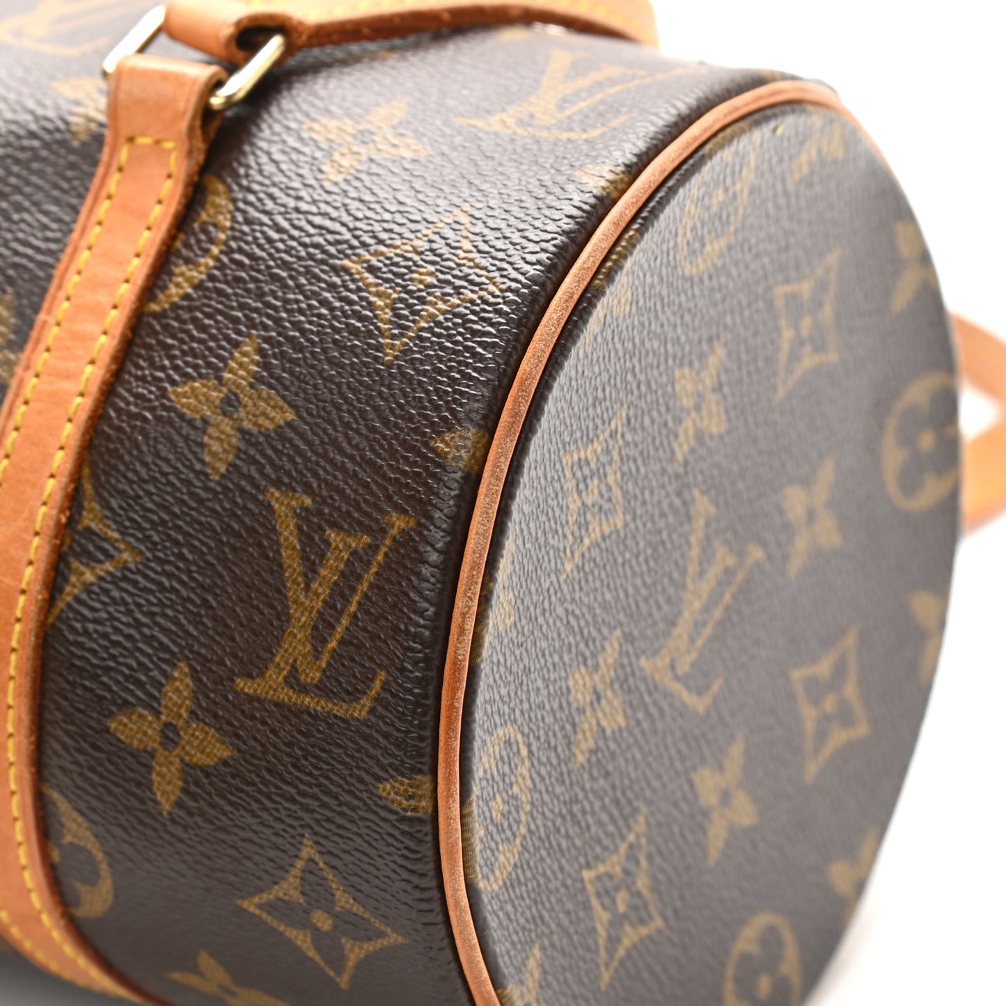 Monogram Papillon 26