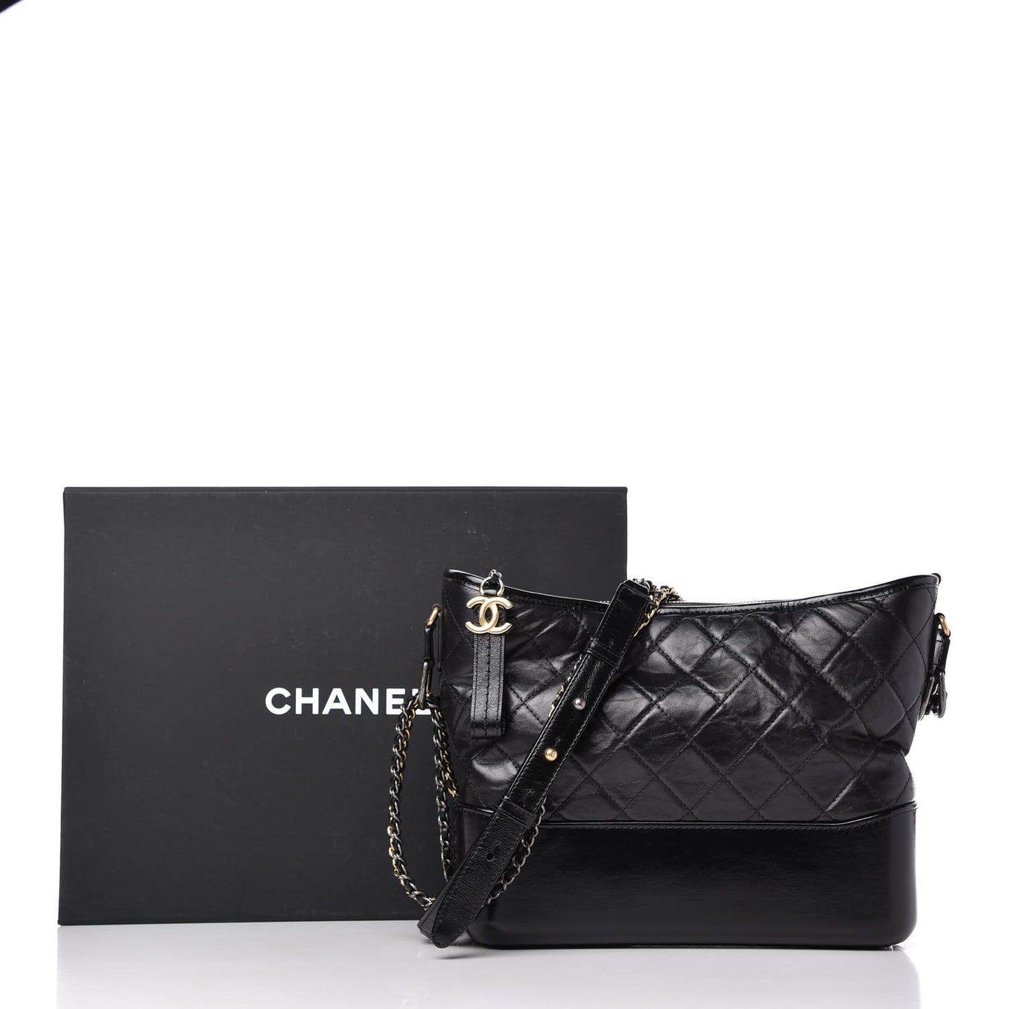 Aged Calfskin Quilted Medium Gabrielle Hobo Black